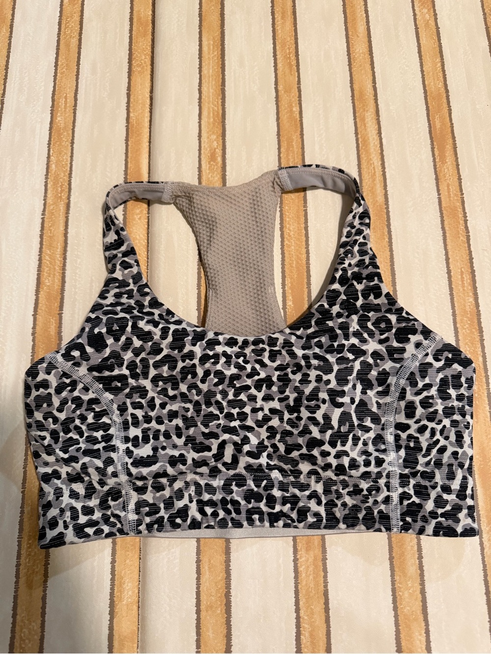 Outdoor Voices Doing Things Bra Snow Leopard Small